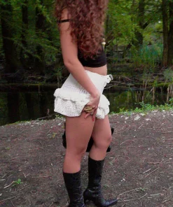 THE SUMMER SKIRT